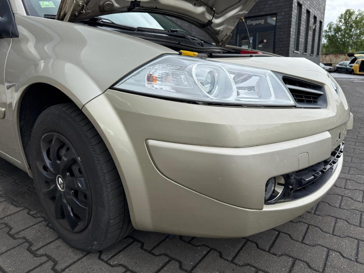 Renault Megane 2 original Stoßstange Stoßfänger vorne Dakotabeige Facelift BJ08